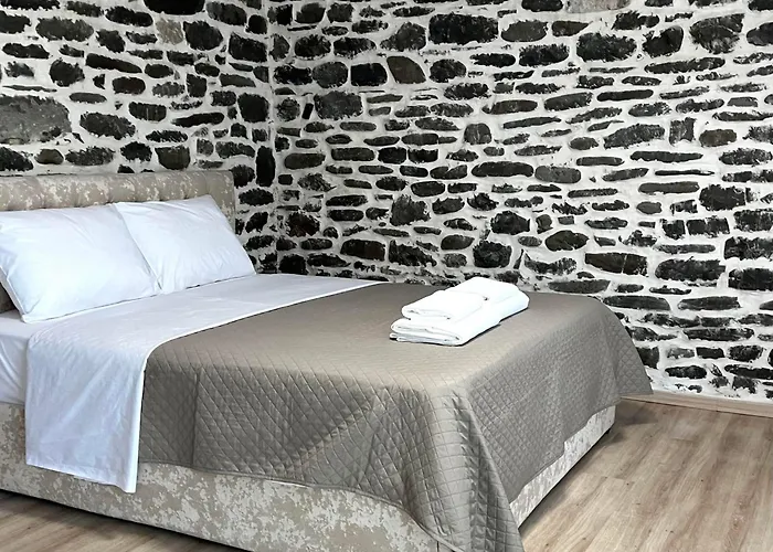 Habitación en casa particular Honey Hill Përmet